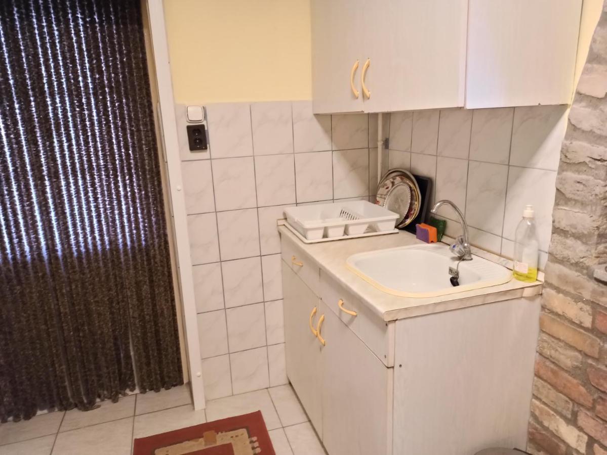 Ópusztaszeri Mózes Vendégház Exterior foto