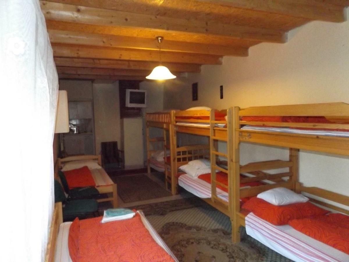 Ópusztaszeri Mózes Vendégház Exterior foto